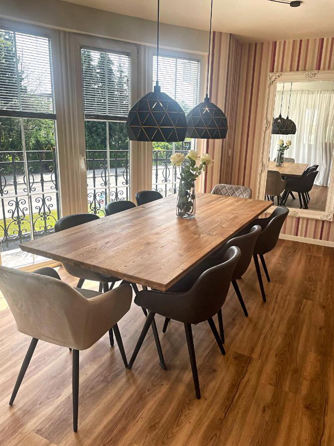 לאסצה Vila Urbana Luxury Apartments מראה חיצוני תמונה