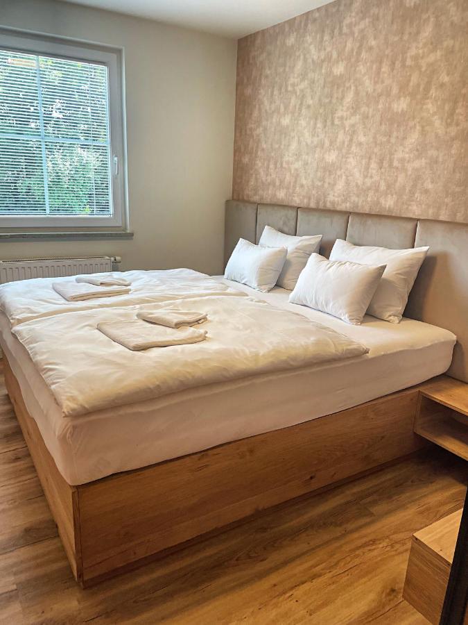 לאסצה Vila Urbana Luxury Apartments מראה חיצוני תמונה