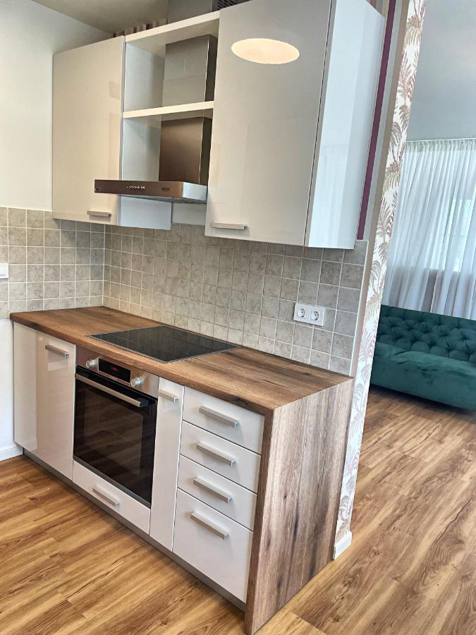 לאסצה Vila Urbana Luxury Apartments מראה חיצוני תמונה