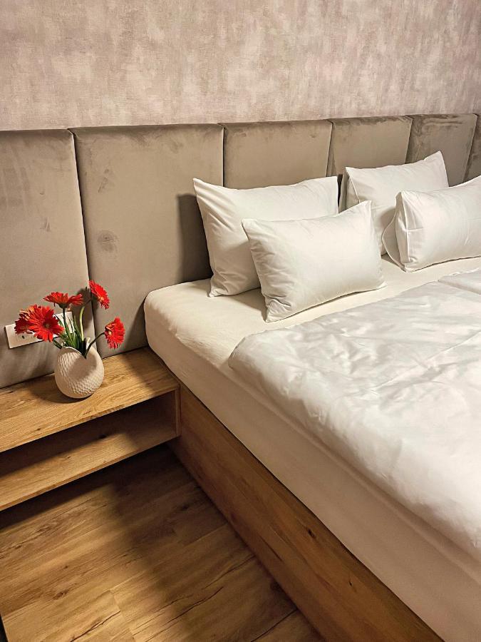 לאסצה Vila Urbana Luxury Apartments מראה חיצוני תמונה