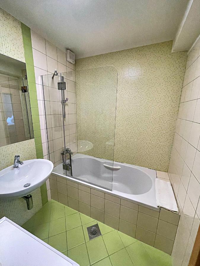 לאסצה Vila Urbana Luxury Apartments מראה חיצוני תמונה
