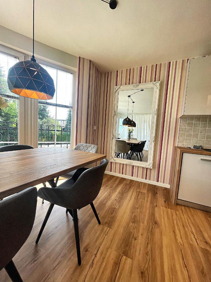 לאסצה Vila Urbana Luxury Apartments מראה חיצוני תמונה