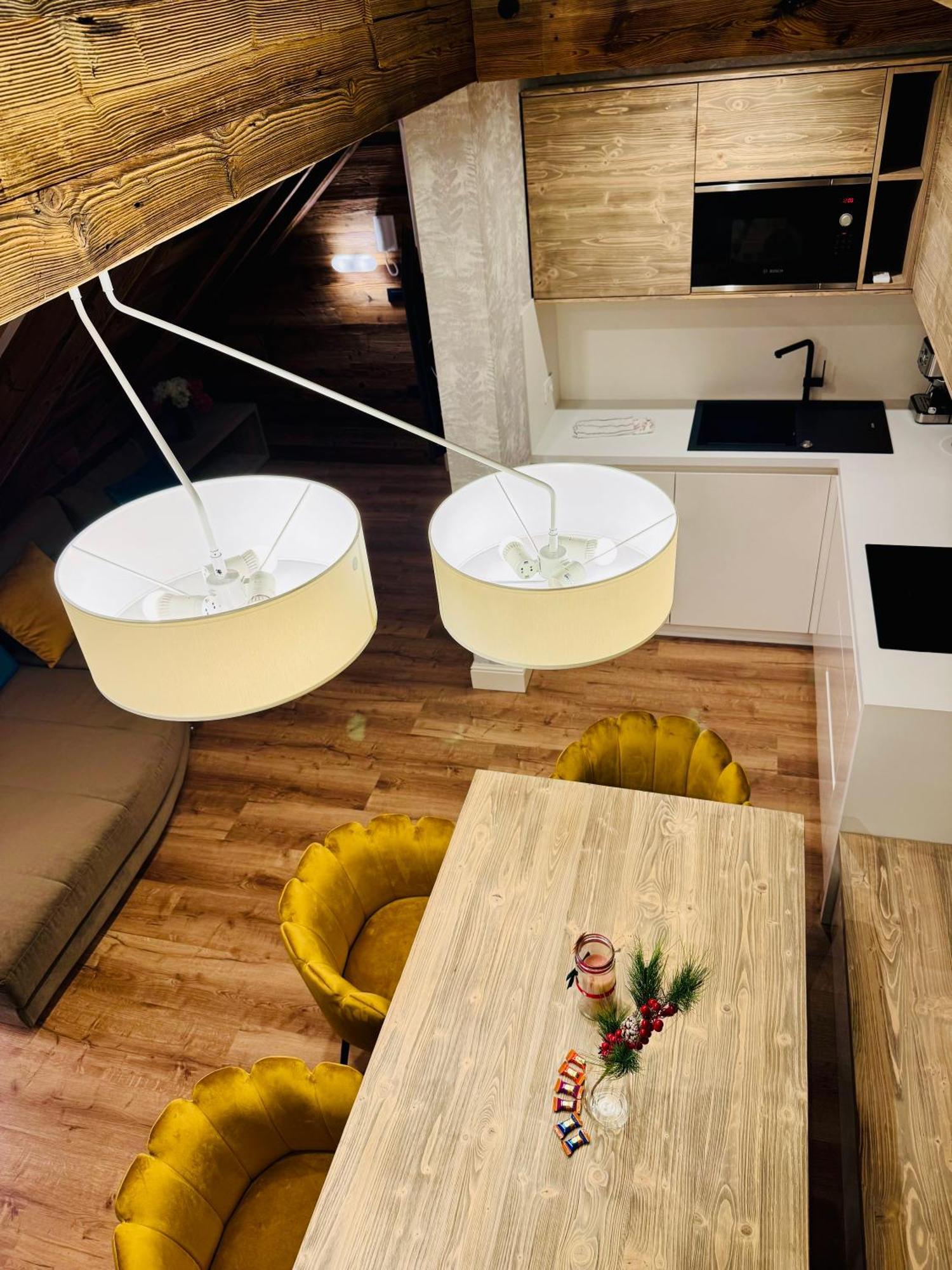לאסצה Vila Urbana Luxury Apartments מראה חיצוני תמונה