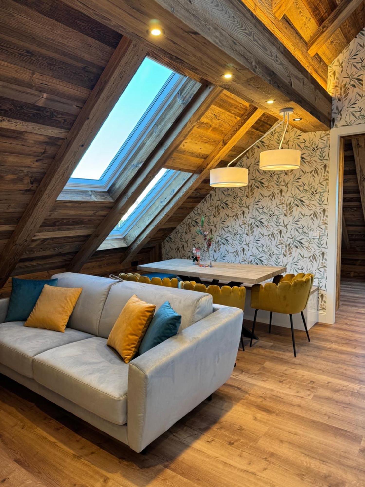 לאסצה Vila Urbana Luxury Apartments מראה חיצוני תמונה
