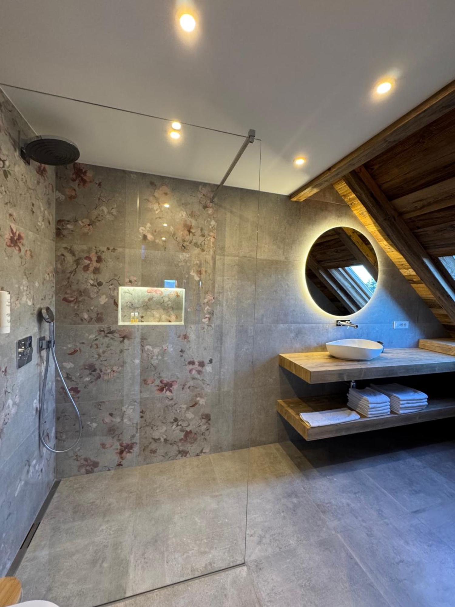 לאסצה Vila Urbana Luxury Apartments מראה חיצוני תמונה